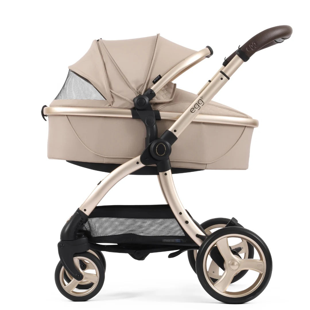 egg3 Luxury Travel System Bundle - Feather