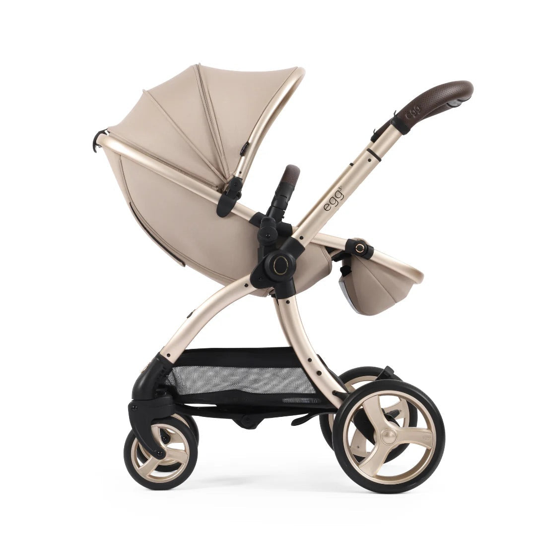 egg3 Luxury Travel System Bundle - Feather